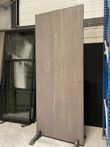 Eiken deur grijs hout STOMP beschikbaar voor biedingen