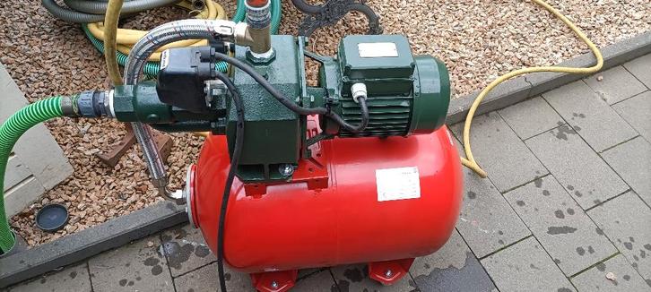 saer m/150 hydrofoor waterpomp met een 50 liter vat, Tuin en Terras, Waterpompen, Zo goed als nieuw, Elektrisch, Beregeningspomp