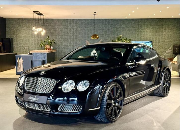 Bentley Continental GT 6.0 W12 I 21" MTM I Black on Black, Auto's, Bentley, Bedrijf, Te koop, Continental, 4x4, Airconditioning