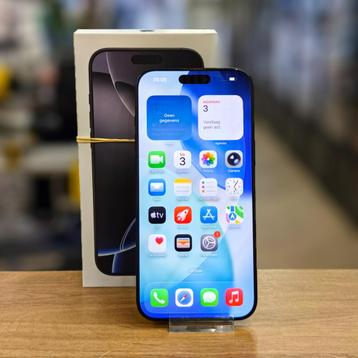 Apple iPhone 16 Pro Max 256GB Accu 94% - Laadcycli: 327 beschikbaar voor biedingen