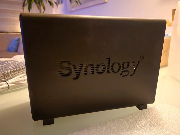 Synology DS218play NAS, Computers en Software, NAS, Zo goed als nieuw, Ophalen of Verzenden