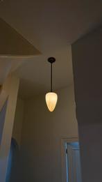 Vintage Hanglamp met Glazen Kap, Ophalen, Zo goed als nieuw, Glas, 50 tot 75 cm