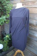 Jurk donkerblauw/ rood Purdey mt 42 travelstof Vast OPRUIM, Kleding | Dames, Jurken, Blauw, Maat 42/44 (L), Ophalen of Verzenden