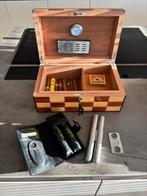 Mooie sigaren humidor met toebehoren, Ophalen of Verzenden, Zo goed als nieuw, Tabaksdoos of Verpakking