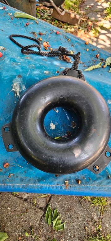 Stootwil rond diameter 30cm  beschikbaar voor biedingen