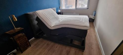 Swiss Sense electrische box spring bed 4 jaar oud, Huis en Inrichting, Slaapkamer | Bedden, Zo goed als nieuw, Tweepersoons, Overige maten