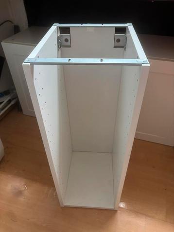 Ikea metod onderkastje beschikbaar voor biedingen