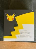 Pokémon Celebrations PC ETB, Ophalen of Verzenden, Zo goed als nieuw, Meerdere kaarten, Foil