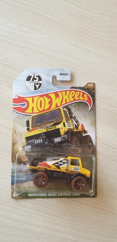 Hot wheels mercedes benz unimog 1300 nieuw, Hobby en Vrije tijd, Modelauto's | Overige schalen, Nieuw, Auto, Ophalen of Verzenden