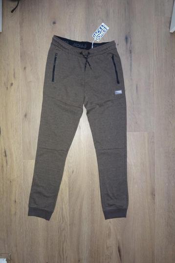 Jack & Jones joggingbroek mt 164, NIEUW met kaartje beschikbaar voor biedingen