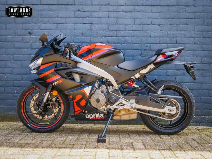 APRILIA RS 457 (bj 2024), Motoren, Motoren | Aprilia, Bedrijf, Super Sport, 12 t/m 35 kW, 2 cilinders, Minimaal motorrijbewijs A2