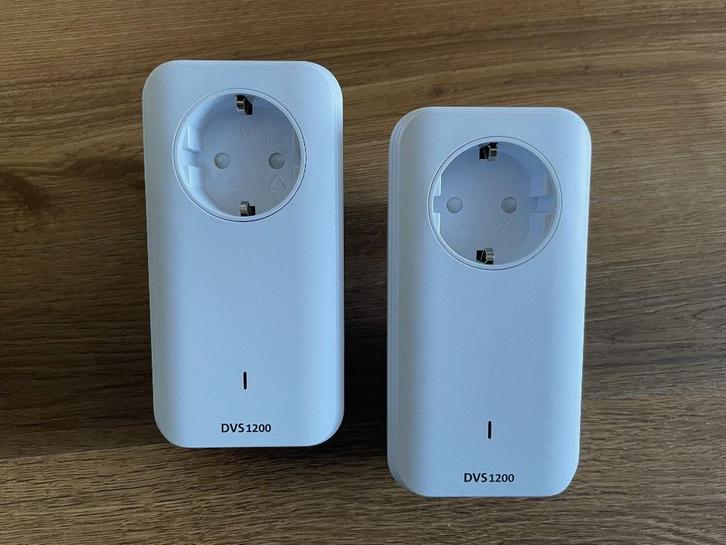 DVS 1200 wifi versterkers, Computers en Software, WiFi-versterkers, Zo goed als nieuw, Ophalen