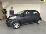 Peugeot 107 1.0-12V Urban Move Airco, Voorwielaandrijving, Gebruikt, 4 stoelen, Origineel Nederlands