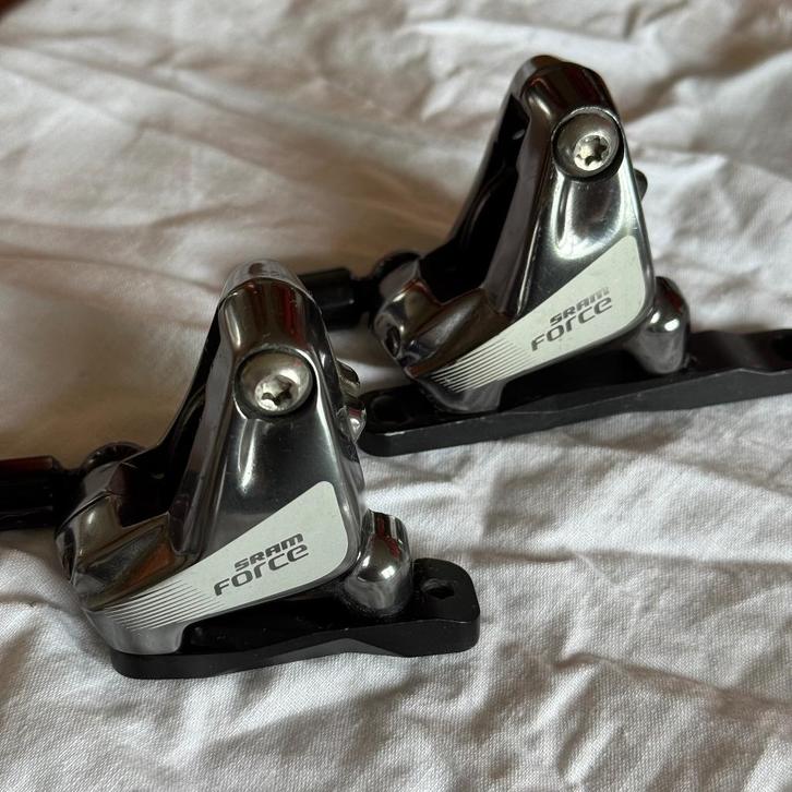 RUILEN – SRAM Force flat mount calipers tegen post mount, Fietsen en Brommers, Fietsonderdelen, Gebruikt, Overige typen, Ophalen of Verzenden