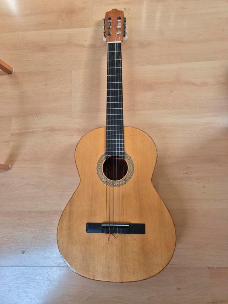 Akoestische Gitaar - Mooie Klank, Muziek en Instrumenten, Snaarinstrumenten | Gitaren | Akoestisch, Gebruikt, Klassieke of Spaanse gitaar