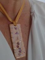 Unieke aardewerk glazuur hanger met rode hartjes, handmade, Overige materialen, Verzenden, Nieuw, Roze