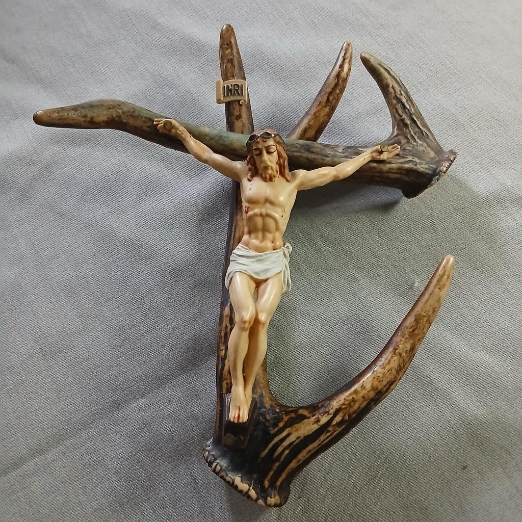 Crucifix met Jezus Christus, hertengewei, Verzamelen, Ophalen of Verzenden