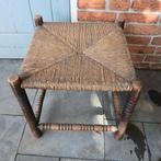 Krukje antiek. 42,5 cm bij 42,50 cm hoogte ook 42,50 cm, Antiek en Kunst, Antiek | Meubels | Stoelen en Banken, Ophalen of Verzenden