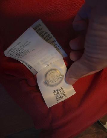 Baby moncler jasje beschikbaar voor biedingen