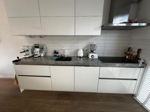 Greeploze hoogglans keuken exclusief apparatuur, Huis en Inrichting, Keuken | Complete keukens, Gebruikt, Overige typen, Wit, Graniet of Steen
