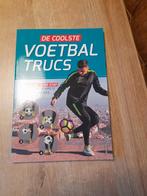 Boek - Voetbal Trucs, Ophalen of Verzenden, Zo goed als nieuw