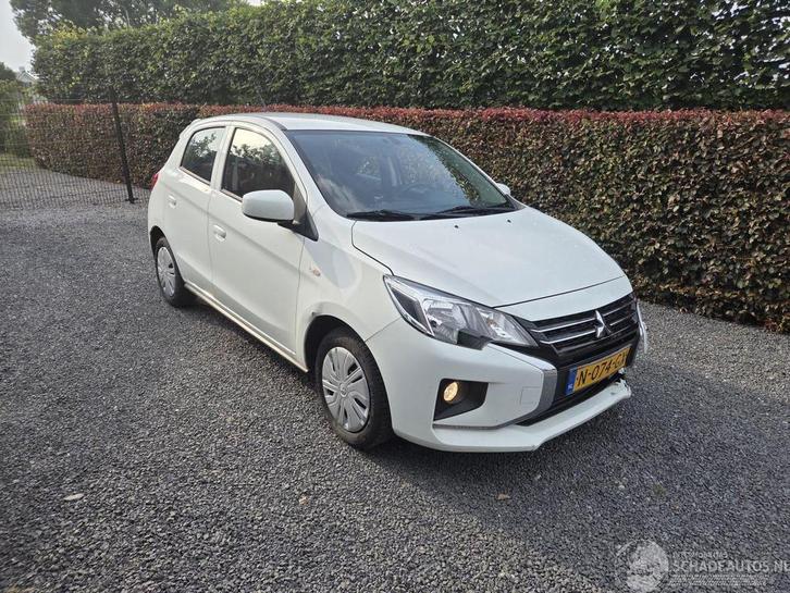 Mitsubishi (bj 2021), Auto diversen, Schadeauto's, Mitsubishi, Handgeschakeld, Benzine, Hatchback, Wit