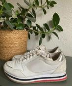 Witte sneakers van Tommy Hilfiger maat 39, Ophalen of Verzenden, Zo goed als nieuw, Wit, Sneakers of Gympen