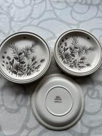 Borden, merk Pinewood by WH Grindley, 7 stuks, Overige materialen, Gebruikt, Ophalen of Verzenden, Bord(en)