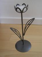 Kaarsen- / Waxinelichthouder in vorm van een bloem; metaal, Overige materialen, Zwart, Ophalen of Verzenden, Zo goed als nieuw