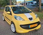 Peugeot 107 1.0 12V 3DR 2008, Auto's, Voorwielaandrijving, Stof, Overige kleuren, 4 stoelen