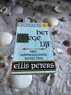 Ellis Peters - Het vege lijf, Ophalen of Verzenden, Gelezen