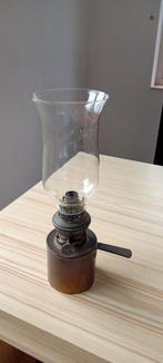 Antieke olielamp met glazen kap, Ophalen of Verzenden