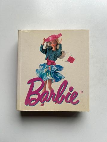 Barbie in fashion 1959–1989 en 1959-1998 door Laura Jacobs  