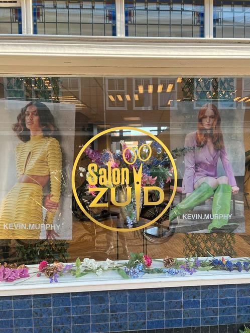 Kapsalon ter overname, Zakelijke goederen, Exploitaties en Overnames