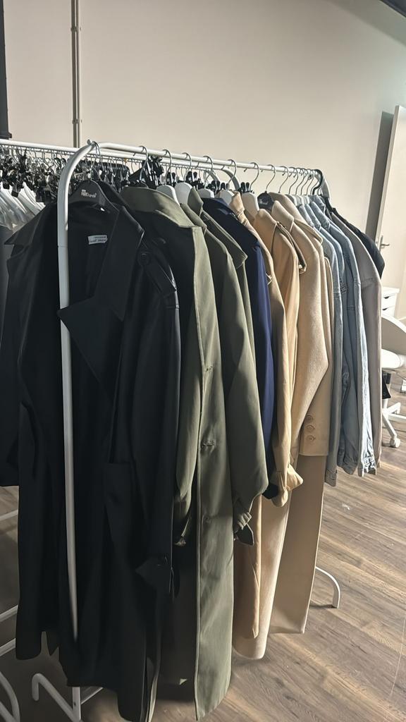 Partij dameskleding kwaliteit    NIEUW, Kleding | Dames, Overige Dameskleding, Nieuw, Ophalen