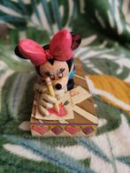 Enesco Disney traditions Minnie Mouse XOXO, Verzamelen, Mickey Mouse, Ophalen of Verzenden, Zo goed als nieuw, Beeldje of Figuurtje