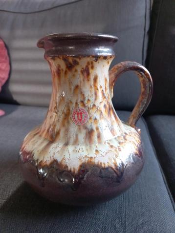 Vintage Keramiek Kan beschikbaar voor biedingen