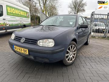 Volkswagen Golf 1.6-16V Trendline beschikbaar voor biedingen