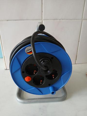 Cable drum 15m beschikbaar voor biedingen