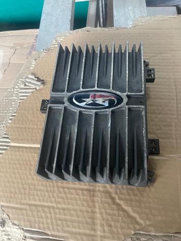 Rockford Fosgate auto versterker en condensator beschikbaar voor biedingen