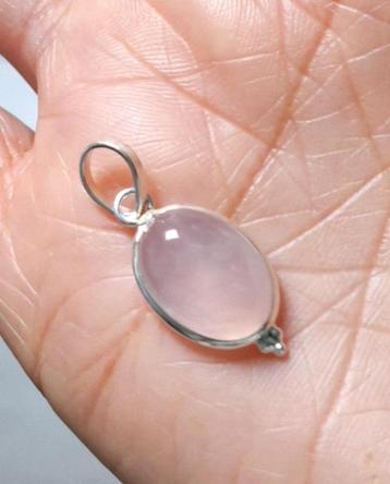 zilveren hanger met natuurlijke Rozenkwarts steen zilver 925 beschikbaar voor biedingen