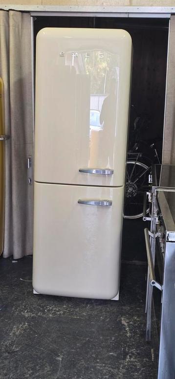 Smeg koelkast Crème gratis bezorgen  beschikbaar voor biedingen