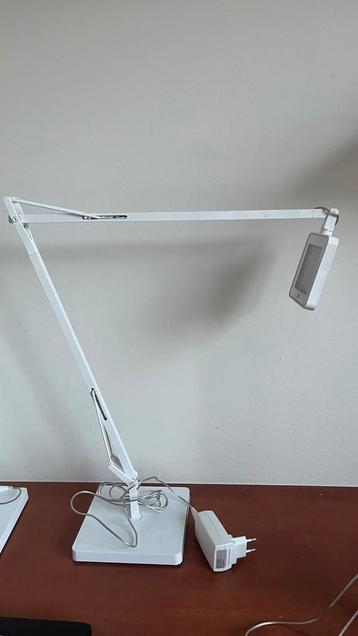 Waldmann Design LED bureaulamp wit  beschikbaar voor biedingen