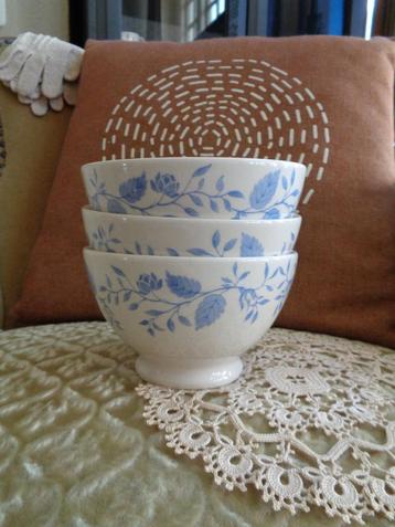3 Spoelkommen Royal Boch Fleurs Bleues ** Mimosa ** beschikbaar voor biedingen