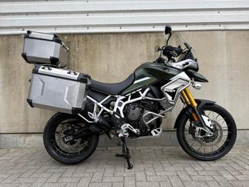 Complete en jonge Triumph Tiger 900 Rally Pro slechts 4800km beschikbaar voor biedingen