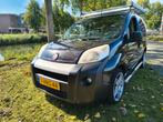 Fiat Fiorino 1.3 D 70KW 2011, Auto's, Bestelauto's, Voorwielaandrijving, Euro 5, Stof, Zwart
