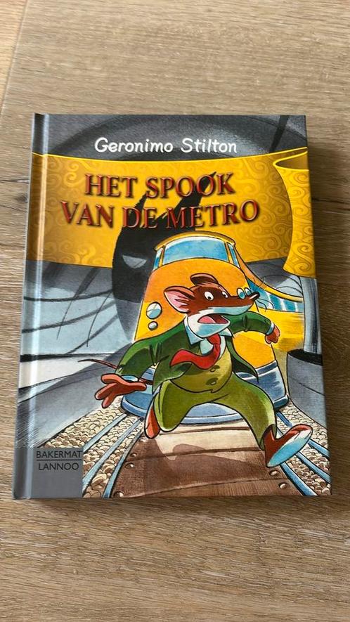 Geronimo Stilton - Het spook van de Metro, Boeken, Kinderboeken | Jeugd | onder 10 jaar, Zo goed als nieuw, Ophalen of Verzenden