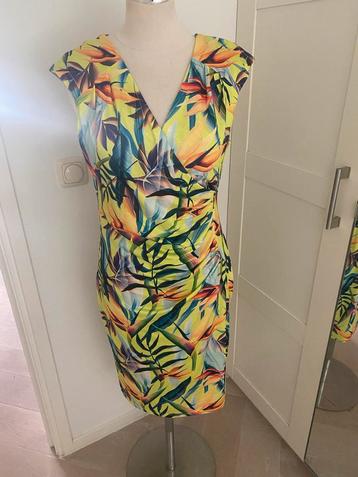 Smashed Lemon Jurk M Tropische Print beschikbaar voor biedingen