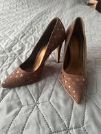 Hoge hakken, Pumps, Beige, Ophalen of Verzenden, Zo goed als nieuw