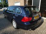 BMW 3-serie Touring 325i Business Line Leder / Navi / Dealer, Auto's, 745 kg, Achterwielaandrijving, Gebruikt, Beige